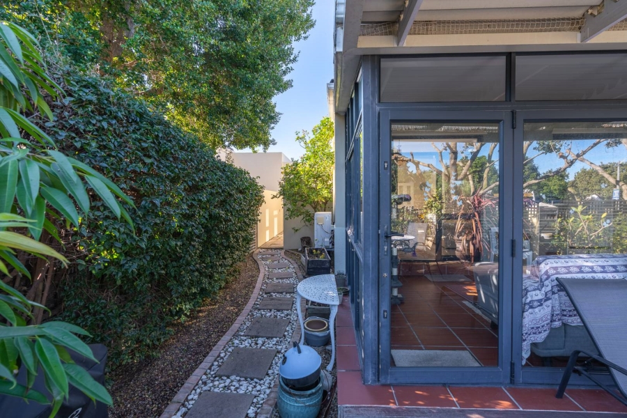 To Let 3 Bedroom Property for Rent in Royal Ascot Western Cape
